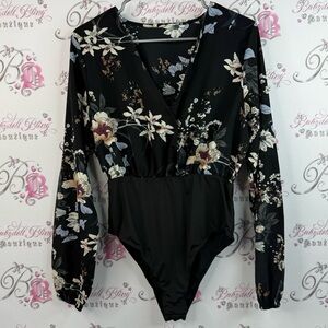 Bodysuit long sleeves flowers floral Black Bodysuit multi color white blue